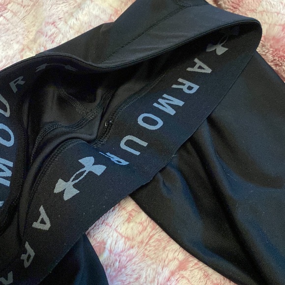 worn a couple times. super soft just doesn’t fit anymore - Picture 3 of 3